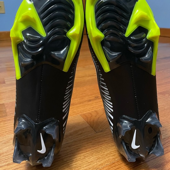 Nike Vapor Edge 360 VC Men’s Size 7.5 Vapor Carbon Football Cleats DO6294-001. - Picture 8 of 13